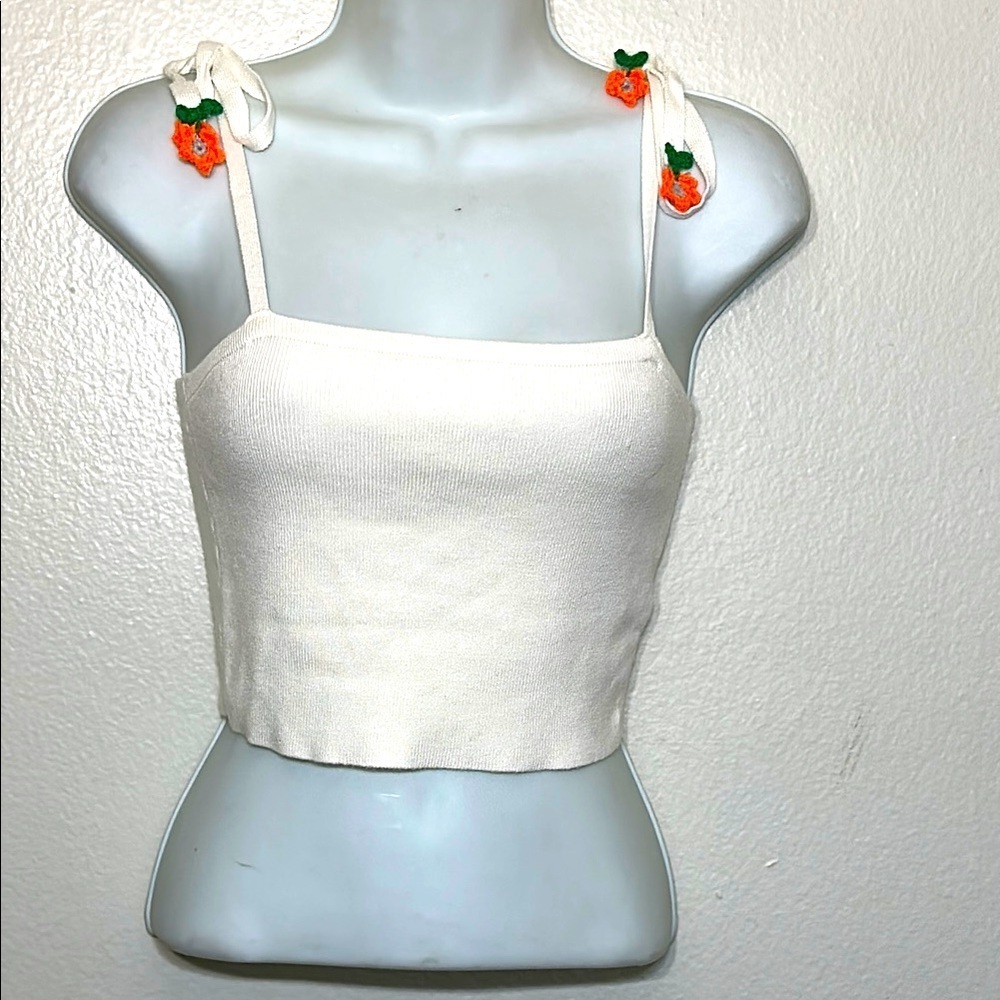 Forever 21 Cream Tie Front Crop Tank Top